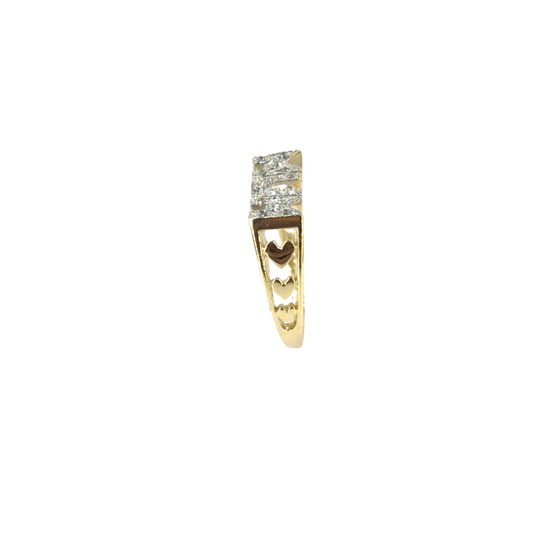 9CT Yellow Gold "MUM" Ring - Hyman’s Jewellers