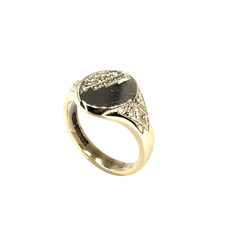 9CT Yellow Gold Onyx Signet Ring with Textured Accent 9.5g - Hyman’s Jewellers
