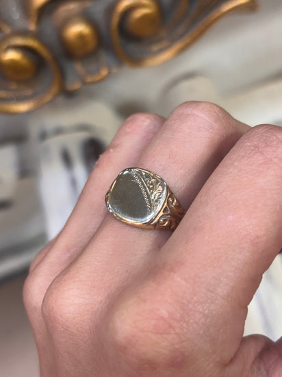 9ct Yellow Gold Signet Ring - 7.3G - Hyman’s Jewellers
