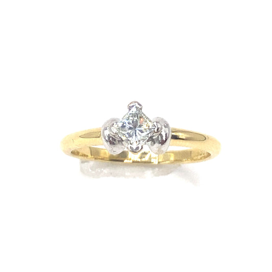 Women’s 18ct Yellow Gold Single Princess Solitaire Diamond Ring-0.20ct