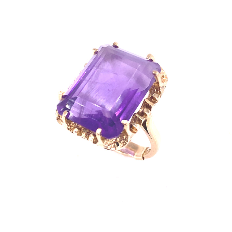 Women’s 9ct Yellow Gold Amethyst Vintage Ring