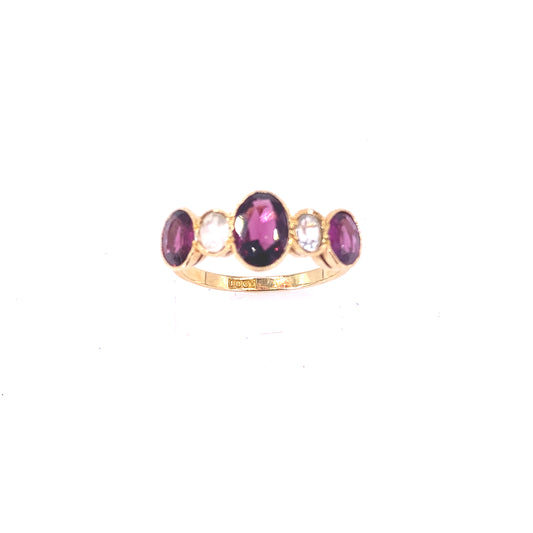 Women’s 18ct Yellow Gold Vintage Garnet Quartz Dress Ring - 3.6g