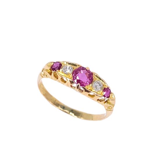 Women’s 18ct Yellow Gold Antique Ruby Diamond Ring - 0.10ct