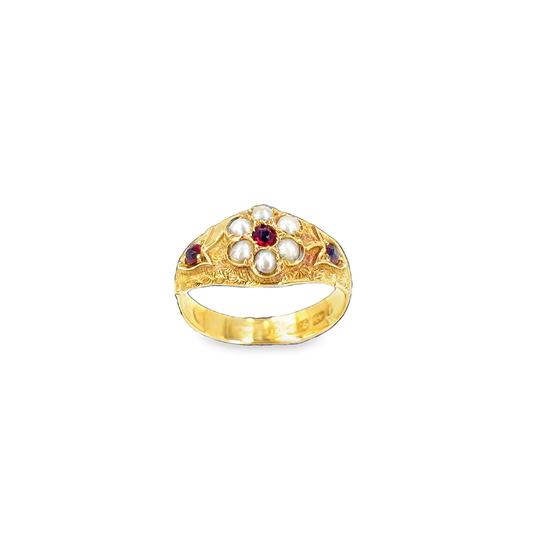 Women’s 15ct Garnet & Seed Pearl Antique Ring -1.7g