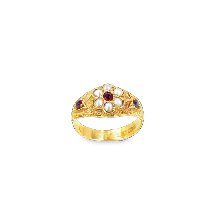 Women’s 15ct Garnet & Seed Pearl Antique Ring -1.7g