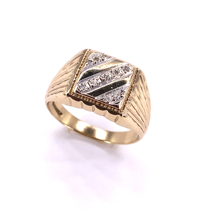 Men’s 9ct Yellow Gold Square Signet Ring - Diamond 5.5g