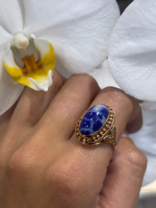 Women’s 9ct Yellow Gold Cabochon Sodalite Ring - 6g T 1/2