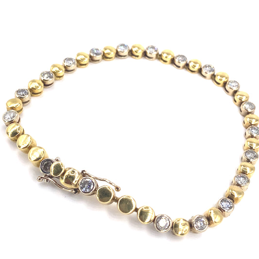 Women’s 9ct yellow Gold Tennis Bracelet - 3.5ct