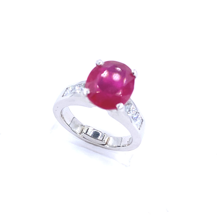 Women’s 18ct White Gold Diamond 4ct Ruby Cocktail Ring - 1.00ct Diamond