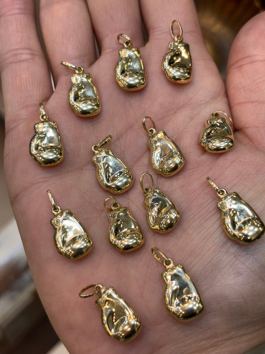Children’s 9ct Yellow Gold Hollow Boxing Glove Pendant - Hyman’s Jewellers