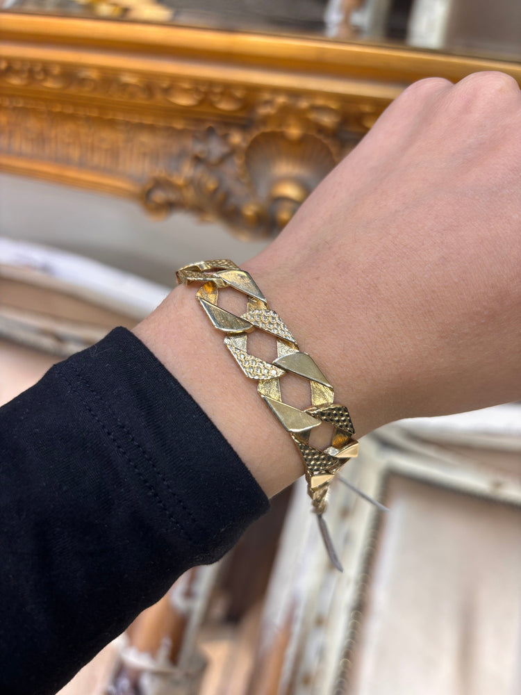 Children’s 9ct Yellow Gold Textured Link Chain Bracelet - 22.1g - Hyman’s Jewellers