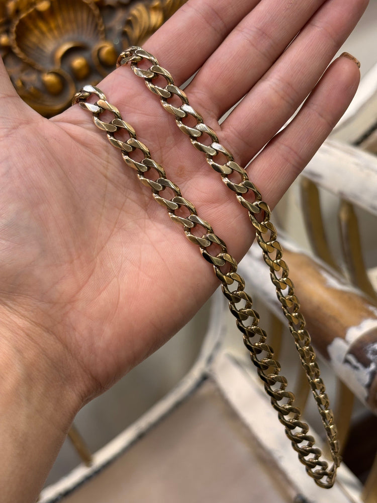 Men’s 9ct Classic Yellow Gold Curb Link Chain Necklace - 57g 22” - Hyman’s Jewellers