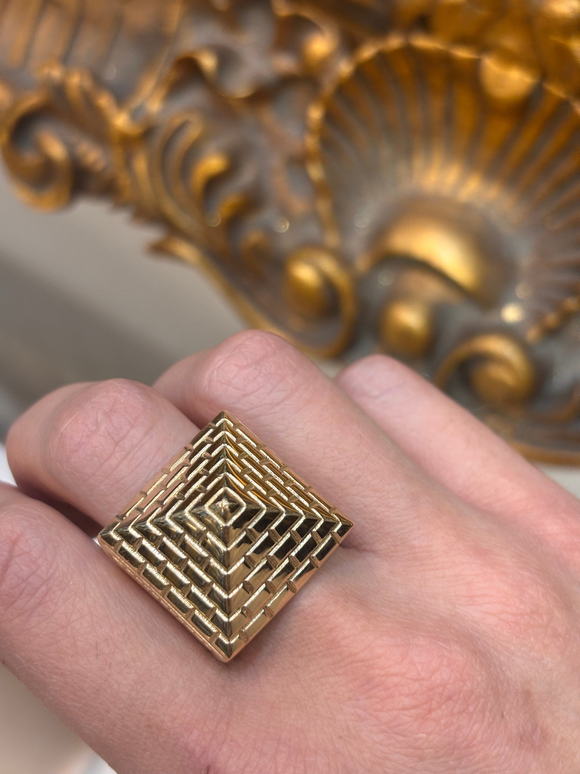 Men’s 9ct Pyramid Yellow Gold Pyramid Ring - 14.4g - Hyman’s Jewellers