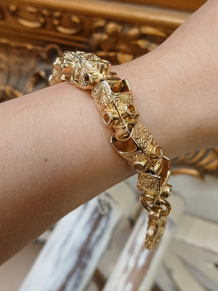 Men's 9ct Yellow Gold Lego Bracelet with Intricate Etched Detailing - 59.4g - Hyman’s Jewellers