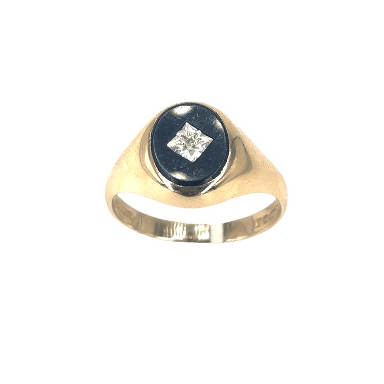 Men’s 9ct Yellow Gold Signet Ring with Onyx - 5.1g Z+1 - Hyman’s Jewellers
