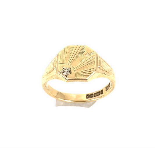 Men’s 9ct Yellow Gold Vintage Engraved Diamond Signet Ring - Hyman’s Jewellers