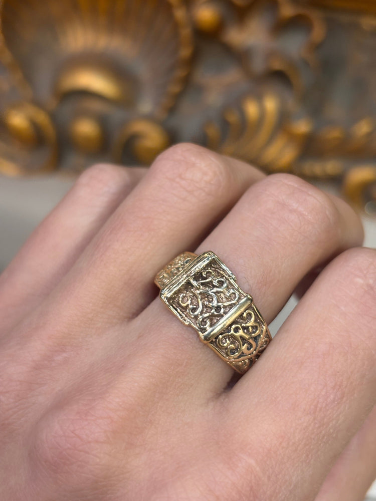 Men’s 9ct Yellow Gold Vintage Scrollwork Buckle Band Ring - 4.4g - Hyman’s Jewellers