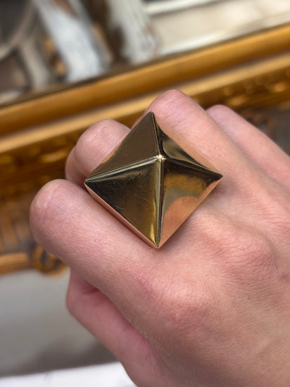 Mens 9ct Yellow Gold XL Pyramid Ring - 117.6g - Hyman’s Jewellers