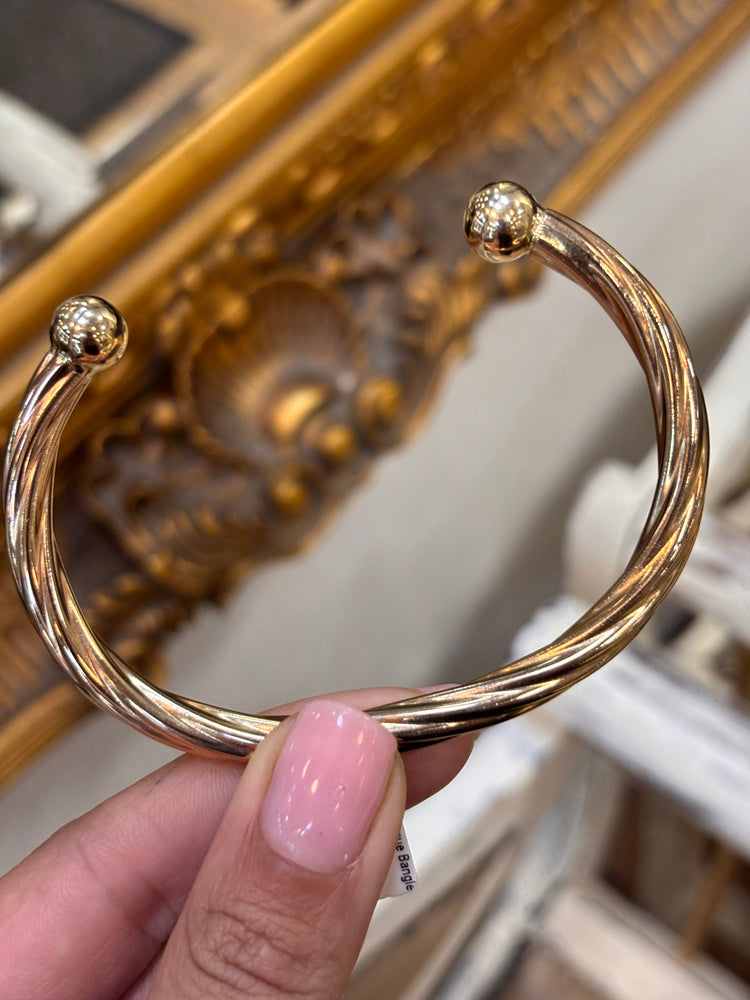 Men’s 9ct Yellow Gold XL Twist Torque Bangle - 46g - Hyman’s Jewellers