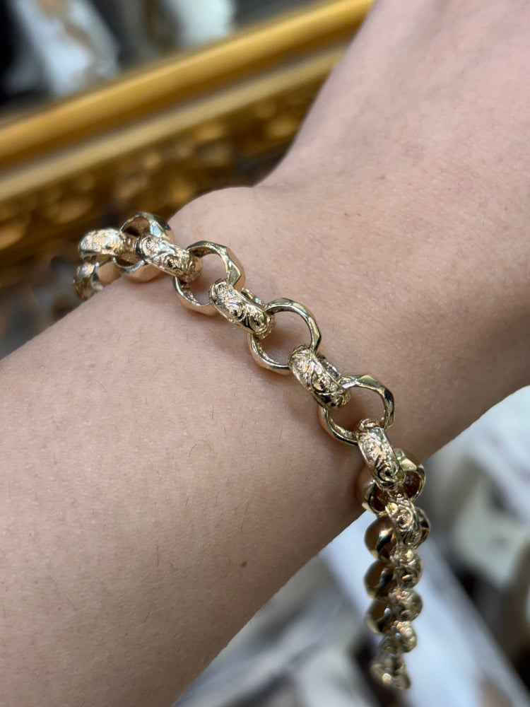 Textured Yellow Gold Chain Bracelet - Hyman’s Jewellers