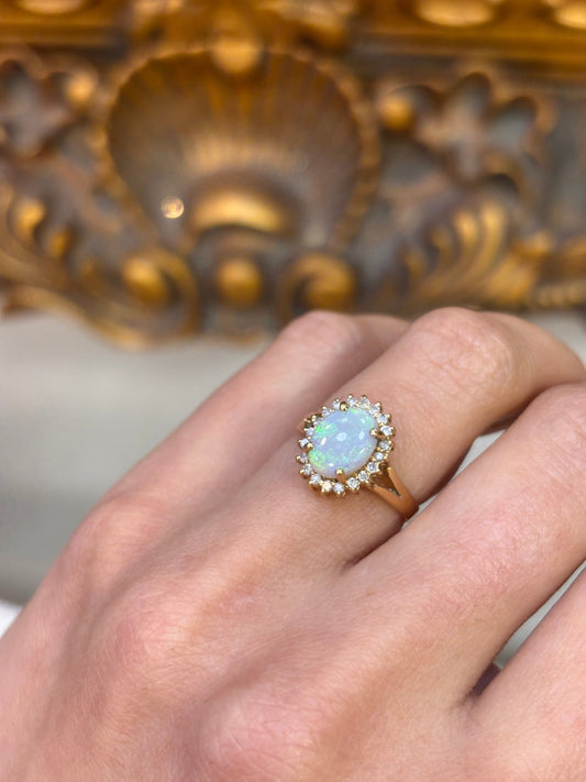 Women’s 14ct Yellow Gold Multi Stone Ring with Oval Cabochon Opal - 2.8g - Hyman’s Jewellers