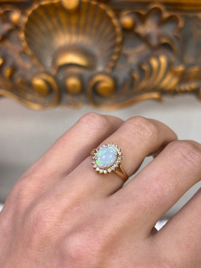 Women’s 14ct Yellow Gold Multi Stone Ring with Oval Cabochon Opal - 2.8g - Hyman’s Jewellers