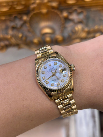 Women’s 18ct Yellow Gold Rolex Datejust Diamond Watch with Mother Of Pearl Dial Diamond Dot - 26mm - Hyman’s Jewellers