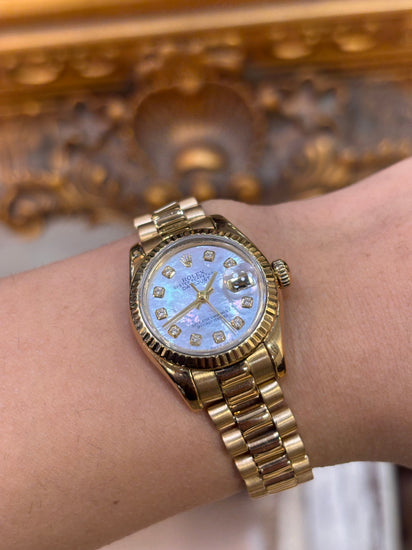 Women’s 18ct Yellow Gold Rolex Datejust Diamond Watch with Mother Of Pearl Dial Diamond Dot - 26mm - Hyman’s Jewellers