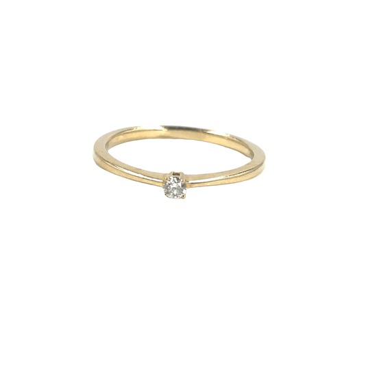 Women’s 18ct Yellow Gold Solitaire Ring with Round Cut Diamond - Hyman’s Jewellers