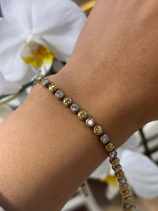 Women’s 18ct yellow Gold Tennis Bracelet - 3.5ct - Hyman’s Jewellers