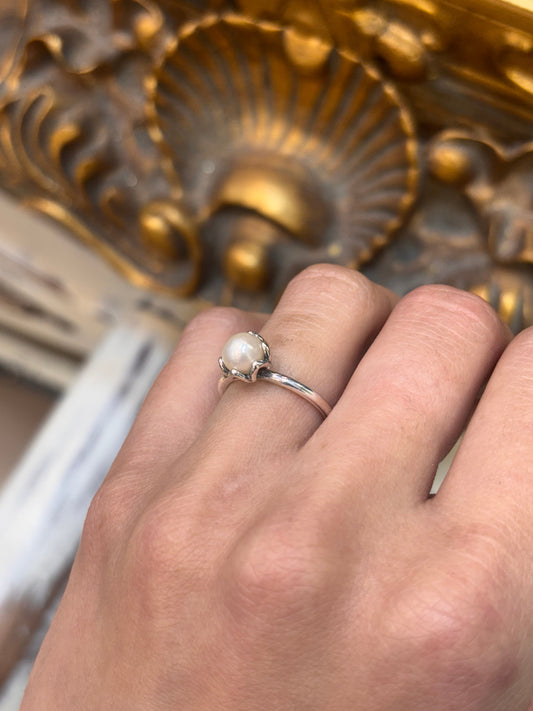 Womens 925 Silver Pandora Pearl Ring - Hyman’s Jewellers