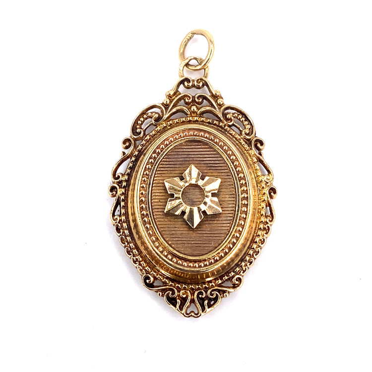 Women’s 9ct Yellow Gold Engraved Filigree Locket - Hyman’s Jewellers