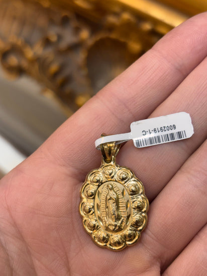 Women’s 9ct Yellow Gold Religious Image Pendant - Hyman’s Jewellers