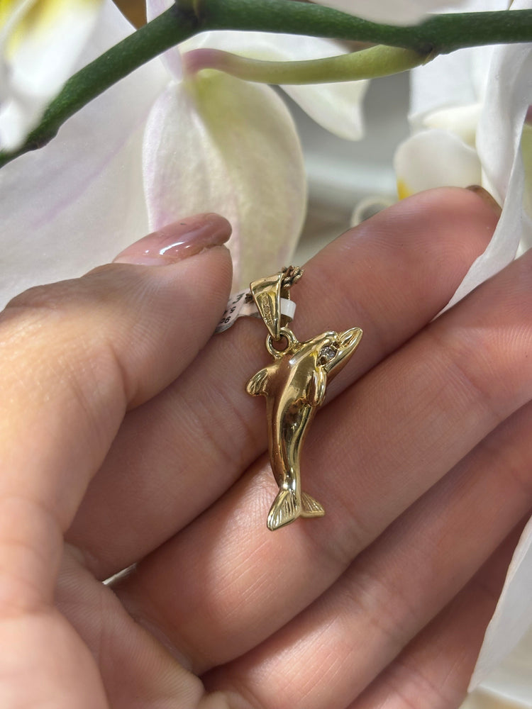 Women’s 9ct Yellow Gold Solid Dolphin Pendant - 5.4g - Hyman’s Jewellers