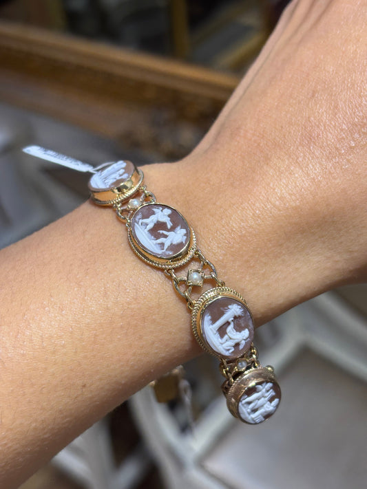 Women’s 9ct Yellow Gold Vintage Carved Cameo Bracelet - 23g - Hyman’s Jewellers