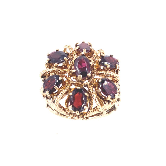 Women’s 9ct Yellow Gold Vintage Garnet Dress Ring - Hyman’s Jewellers